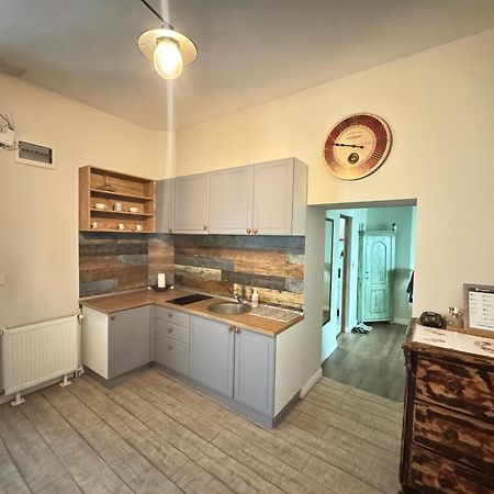 Cozyflat In The Central Arad Exteriör bild