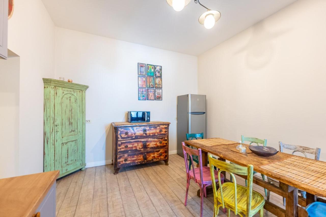 Cozyflat In The Central Arad Exteriör bild